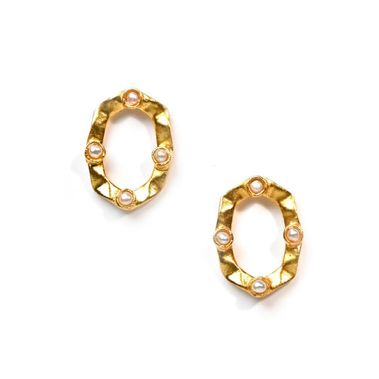 Sasha Stud Earrings (Pearl) Statement Earrings